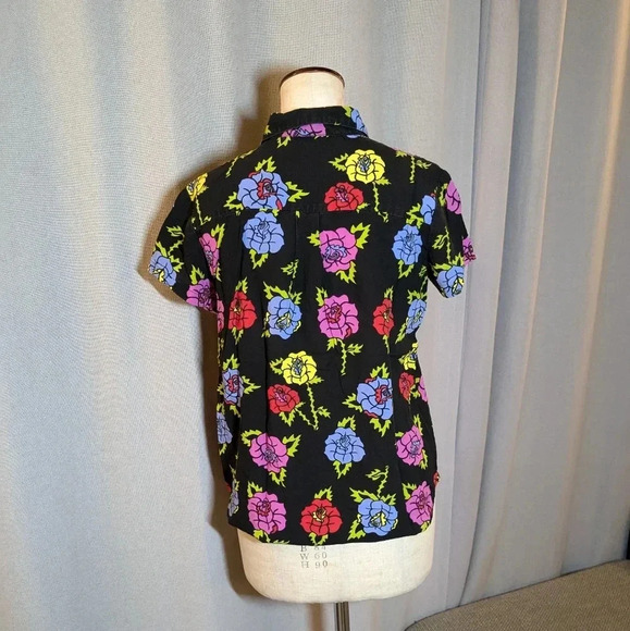 Nooworks Black Blouse Joyce Shirt Thorny Rose Top Short Sleeve Button Up Small - Picture 3 of 8